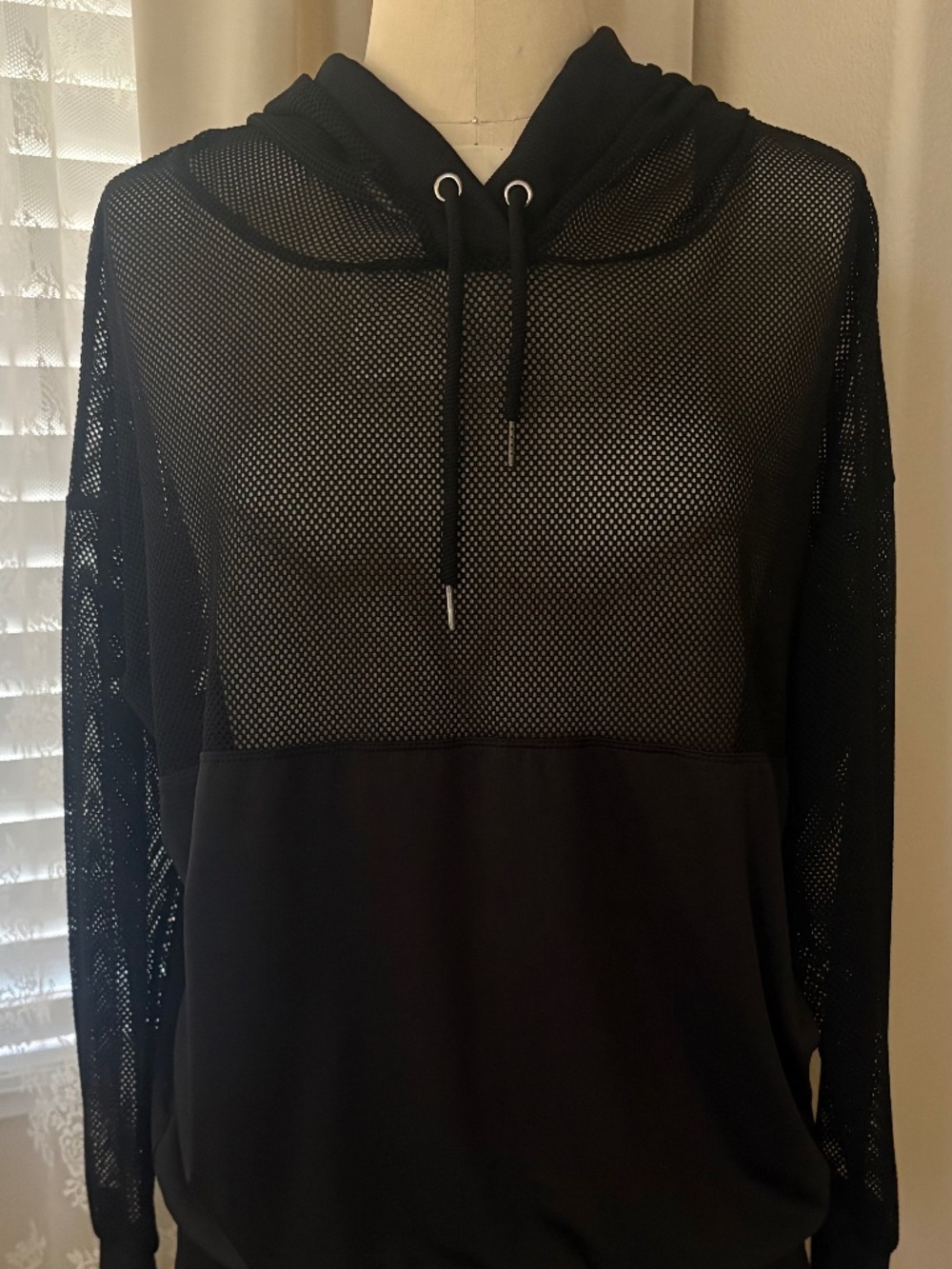 Black Mesh Panel Hoodie - Soho Sport Women’s Pullover